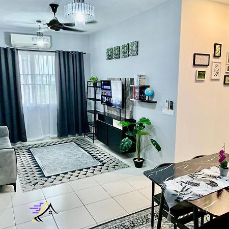 Dp Islamic Homestay Setia Alam Exteriér fotografie